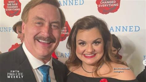mike lindell of my pillow scam is he married